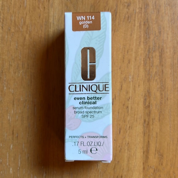 NIB CLINIQUE even better clinical serum foundation WN 114 golden (D) - Picture 1 of 5